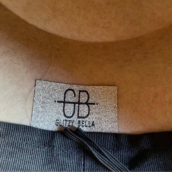 Glitzy Bella Hat - Picture 4 of 5